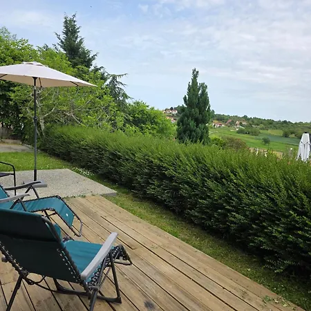 Logis Hippolyte Apartamento *
