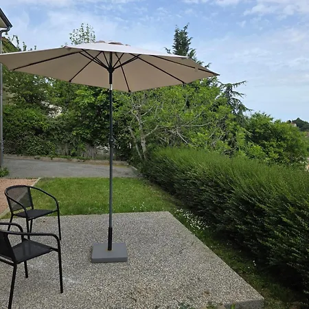 : Cosy Avec Place De Parking Et Piscine Pres Des Thermes Apartamento *